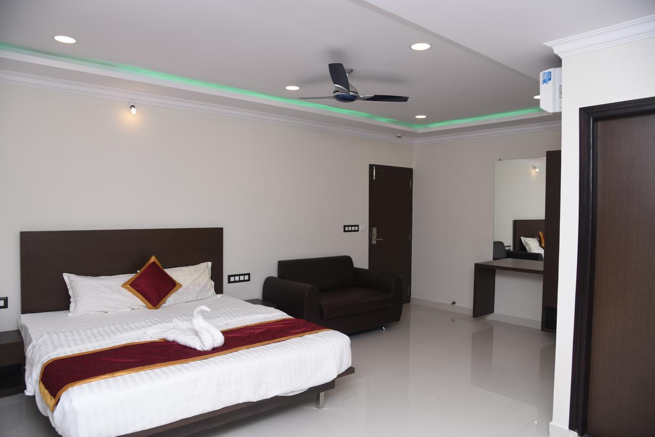 Hotel Grand Kubera Chikmagalūr Exteriér fotografie