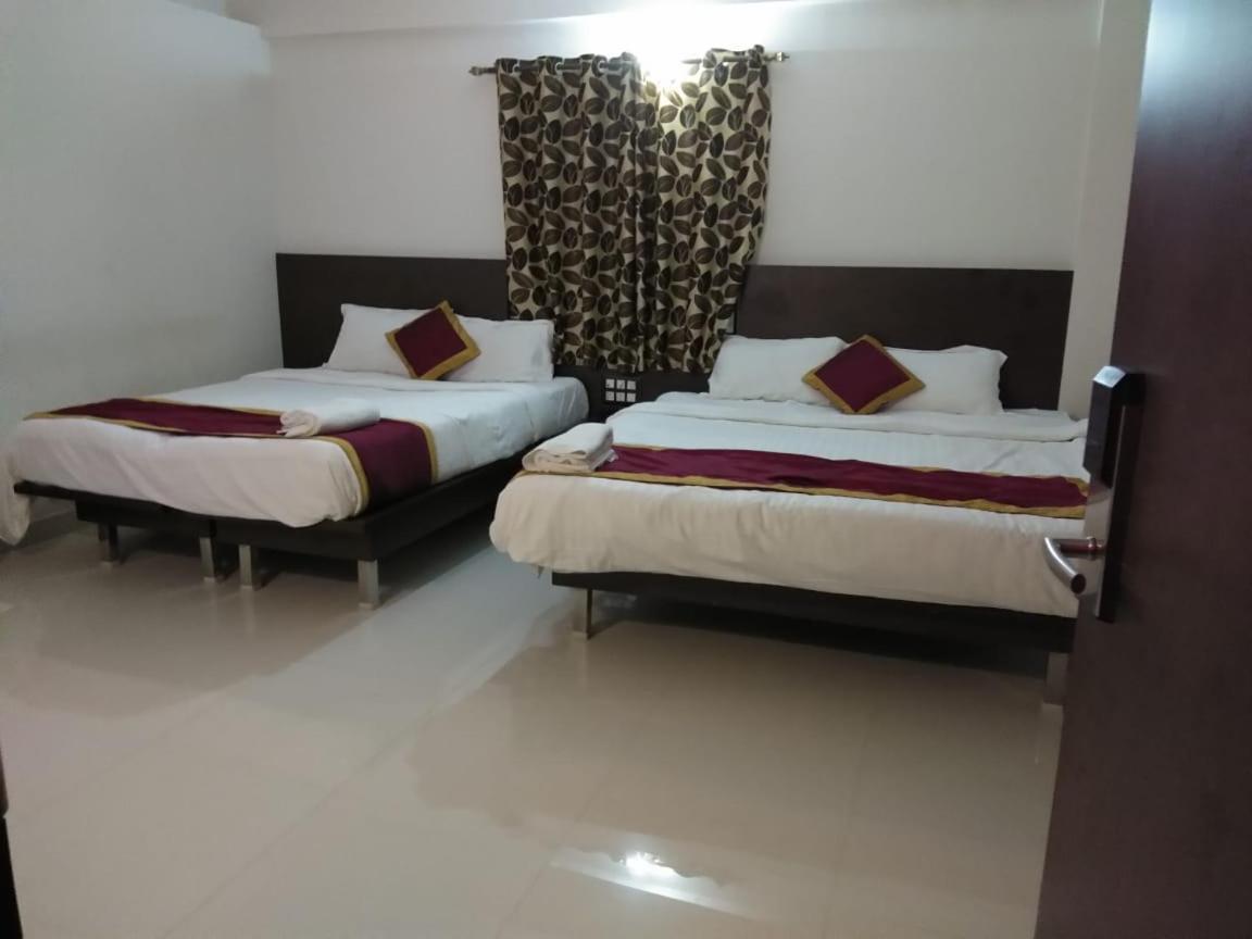 Hotel Grand Kubera Chikmagalūr Exteriér fotografie